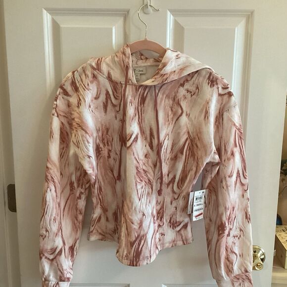 NWT Rose & Wine Swirl Fitted Sweatshirt Hoodie by Jenni Brand. Sizes XS, 1X, 2X - Picture 1 of 12